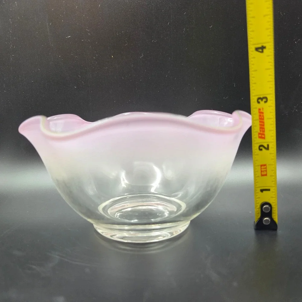 Vintage Pink Ruffle Edge Frosted‎ Art Glass Bowl Mid Century Modern Candy Dish